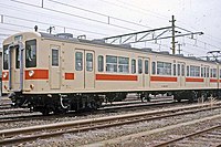 国鉄105系電車