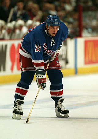 <span class="mw-page-title-main">Jeff Beukeboom</span> Canadian ice hockeyplayer, coach (born 1965)