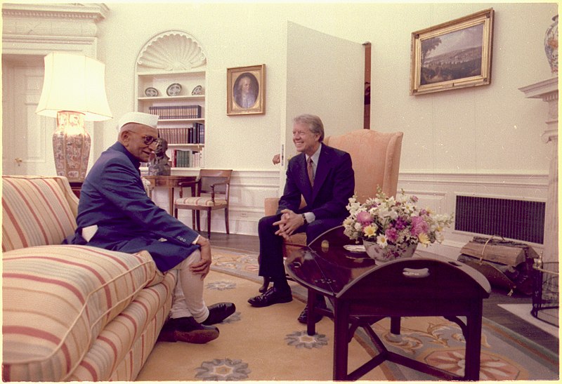 File:Jimmy Carter with Prime Minister of India, Morarji Desai - NARA - 179821.jpg