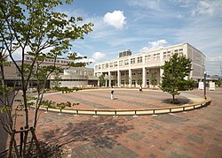 Jissen Women's University Osakaue Campus02.jpg