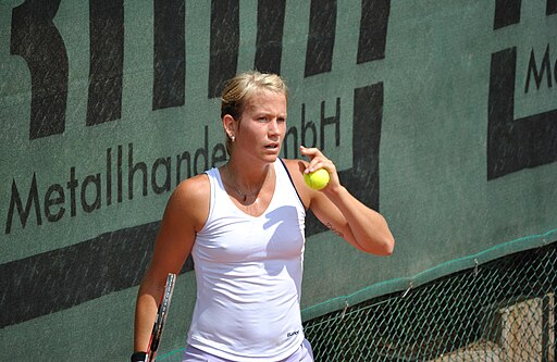 Julia Babilon, Damen-Tennis-Bundesliga Moers, 01