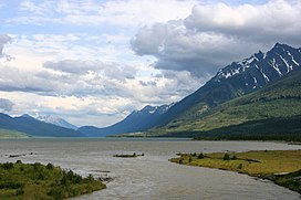 Kinbasket Lake, Columbia River, British Columbia.jpg
