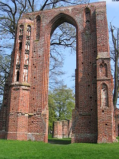 <span class="mw-page-title-main">Eldena Abbey</span> Former Cistercian monastery in Mecklenburg-Vorpommern, Germany