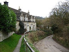 Lane through Slaughterford - geograph.org.uk - 1183329.jpg