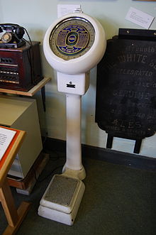 An Avery weighing machine, for weighing a person, now in Leominster Museum Leominster Museum - 2014-07-11 - Andy Mabbett - 16.JPG