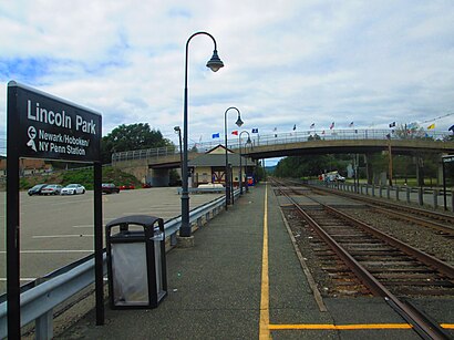 How to get to Lincoln Park Boro with public transit - About the place