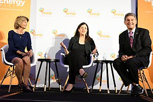 Lisa Murkowski, Kelly Ayotte and Joe Manchin discussing clean energy solutions at a CRES event in 2019. Lisa Murkowski, Kelly Ayotte and Joe Manchin at Citizens for Responsible Energy Solutions event in 2019 02.jpg