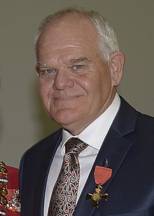 Mark Hadlow ONZM (beschnitten) .jpg