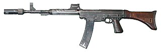 http://upload.wikimedia.org/wikipedia/commons/thumb/4/4c/Maschinenkarabiner_42W.JPG/320px-Maschinenkarabiner_42W.JPG