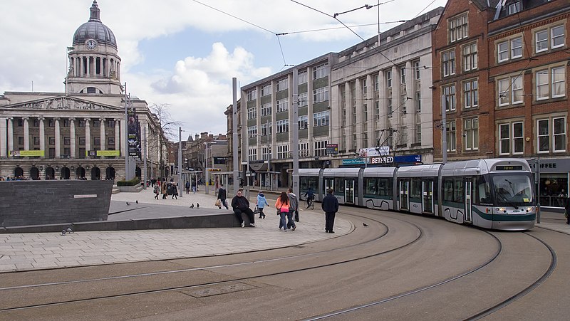 File:Nottingham tram 214 in Old Market Square (8601264930).jpg