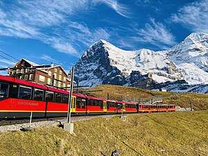 Jungfrau: Geografi, Pariwisata, Rute pendakian