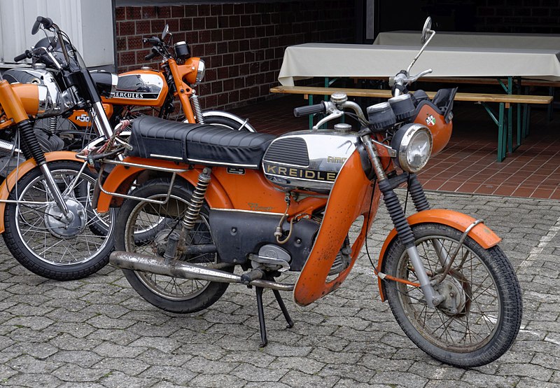 File:Otterndorf -Oldtimer Treffen Autohaus Otterndorf- 2017 by-RaBoe 75.jpg