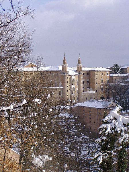 File:Palazzo Ducale, Inverno.jpg