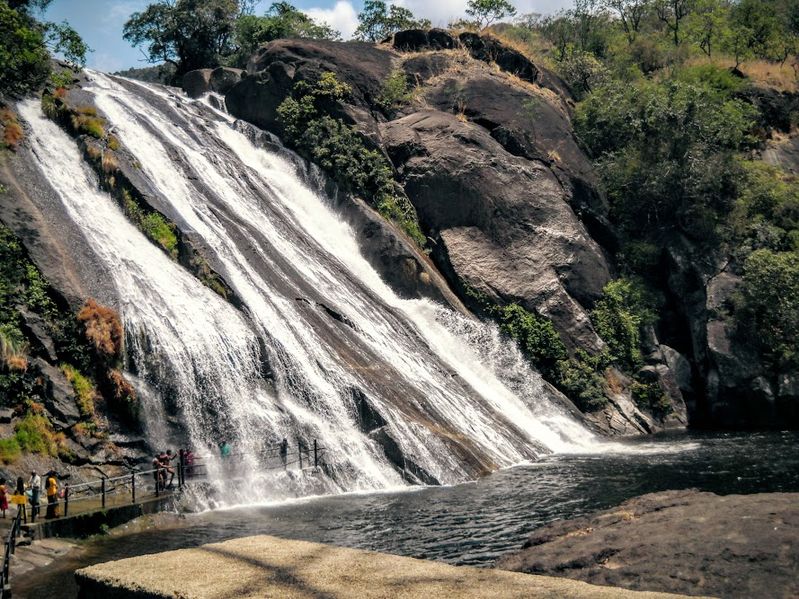 File:Papanasam water falls.jpg