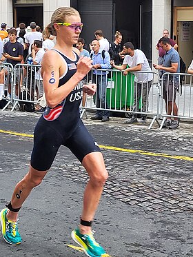 Taylor Knibb im olympischen Triathlon 2024