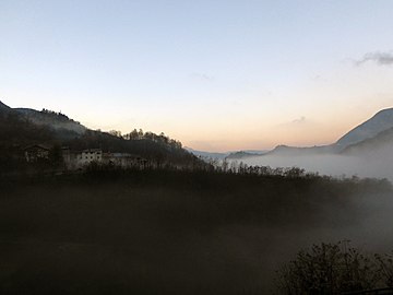 Italy (Parlo nella nebbia).