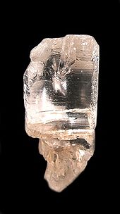 Petalite from Paprok, Nuristan Province, Afghanistan (size: 7.3 x 2.9 x 2.4 cm) Petalite-mun05-92b.jpg