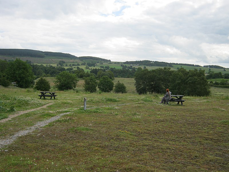 File:Picnic Area next to the B6281 in County Durham - geograph.org.uk - 2500013.jpg