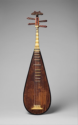 <span class="mw-page-title-main">Pipa</span> Chinese plucked lute