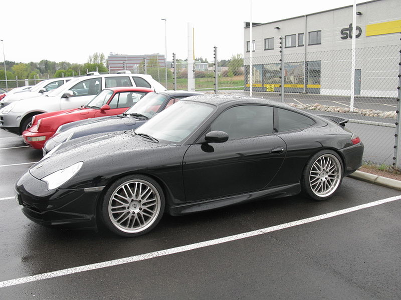 File:Porsche 911 Carrera (4609919318).jpg