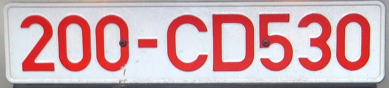 File:Portugal diplomatic license plate 200-CD530.jpg