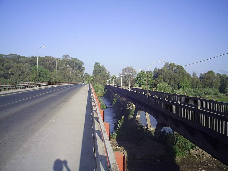 File:Puente rio Claro.jpg