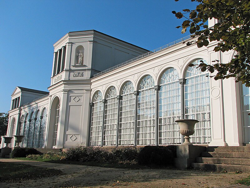 File:Putbus Orangerie 4.jpg