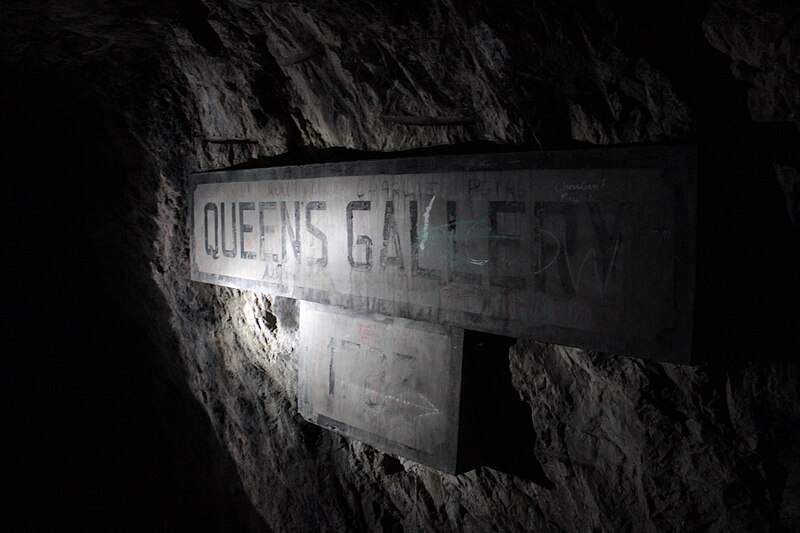 File:Queens Gallery, Gibraltar.JPG
