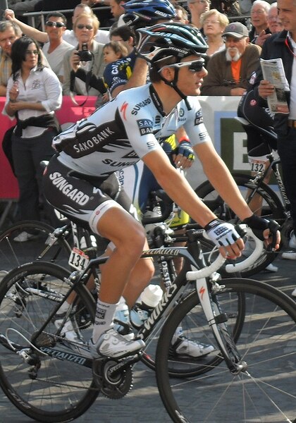 File:Rafal Majka on Liège-Bastogne-Liège 2011 start line 2.jpg