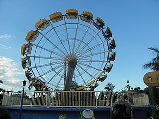 <span class="mw-page-title-main">Reef Diver</span> Defunct amusement ride at Dreamworld