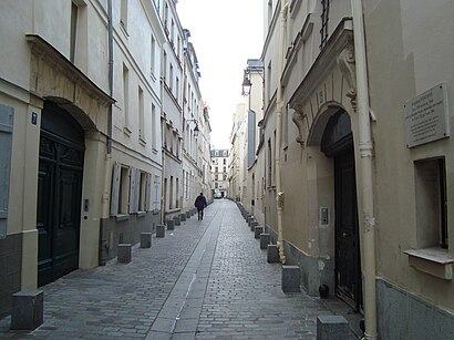 Comment aller à Rue Rollin en transport en commun - A propos de cet endroit