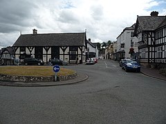 Centrum miasta Ruthin - geograph.org.uk - 1966895.jpg