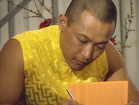Sakyong, book signing.jpg