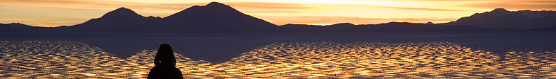 File:Salar de Uyuni banner.jpg