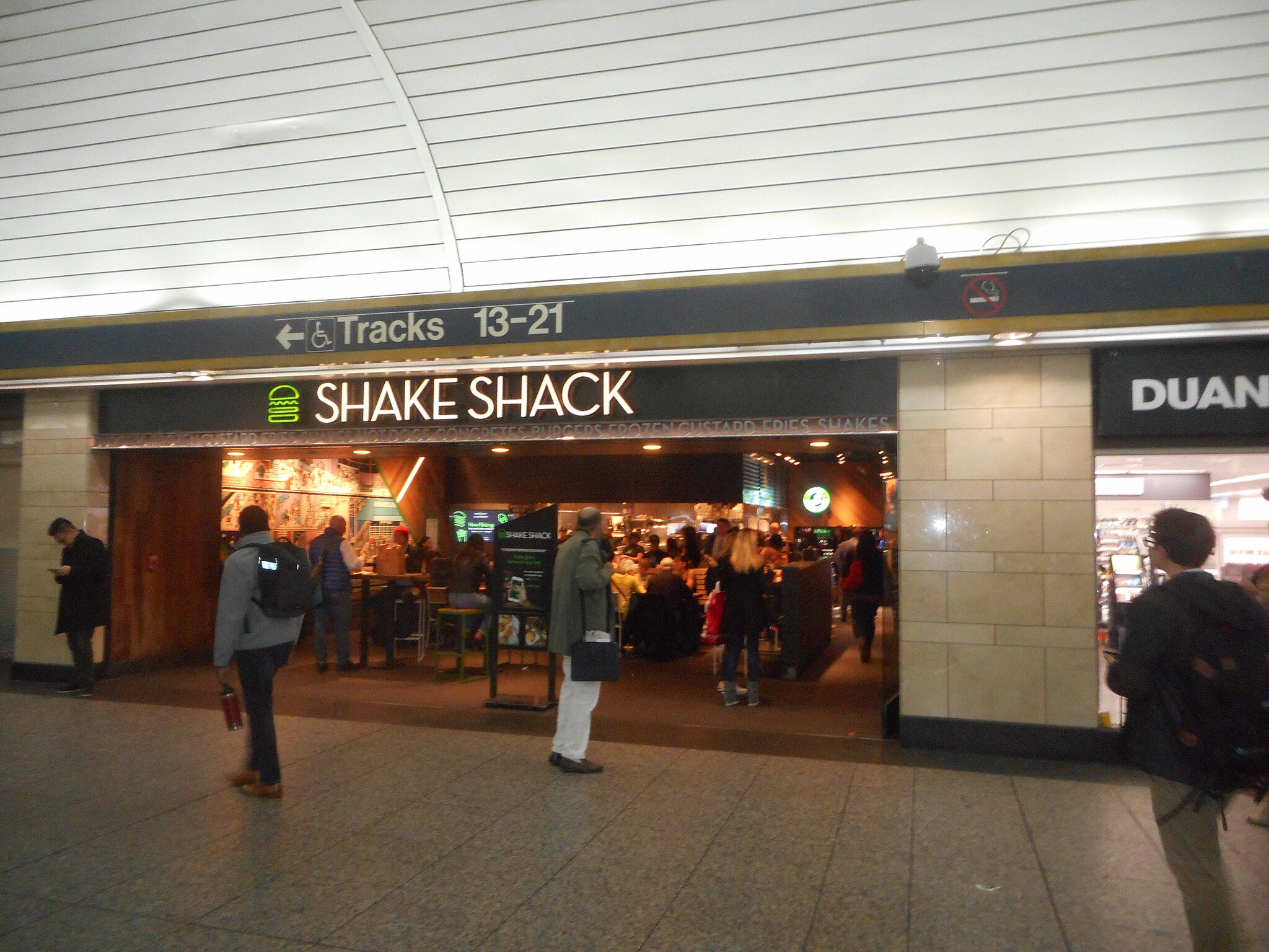 Shake Shack @ Penn Station NYC