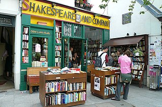 File:03 Shakespeare and Company.jpg - Wikimedia Commons