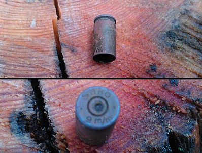 Стреляная гильза от пистолета-пулемёта Suomi, найденная на месте госпиталя ППГ 2212