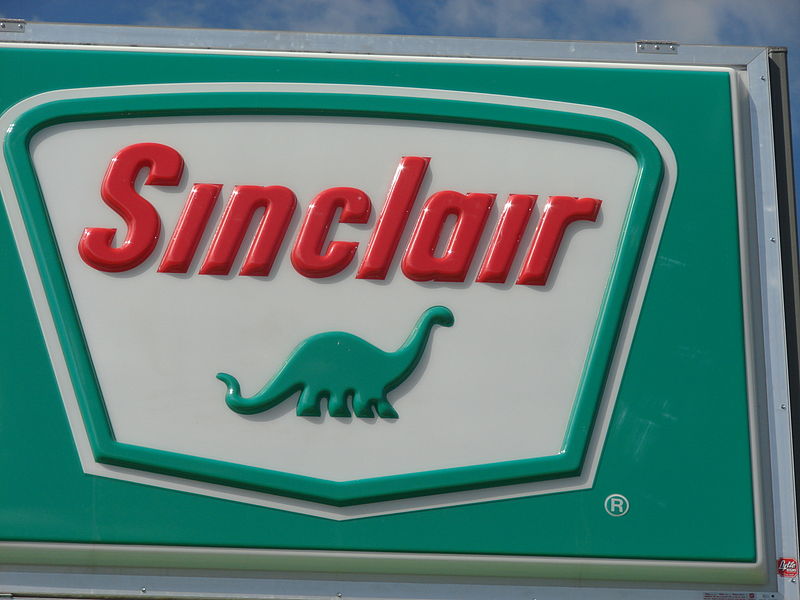 File:Sinclair gas station sign.JPG