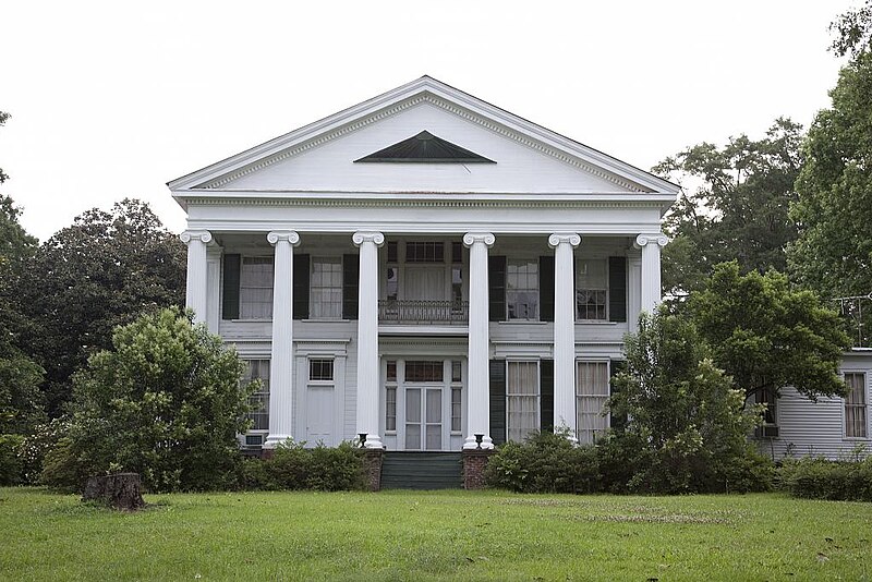 File:Southern facade of Magnolia Hall (Greensboro, Alabama).jpg