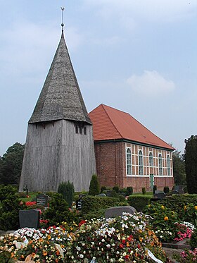 Steinau (Niedersachsen) 2005 -St. Johannis-Kirche- by RaBoe001.jpg