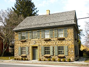 House built in 1754 on Strasburg Road in Strasburg, Pennsylvania Strasburg 27 E Main 1754.JPG