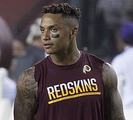 Su'a Cravens 2016.jpg