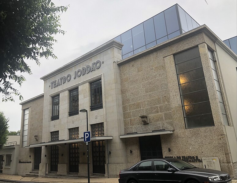 File:Teatro Jordão 2.jpg