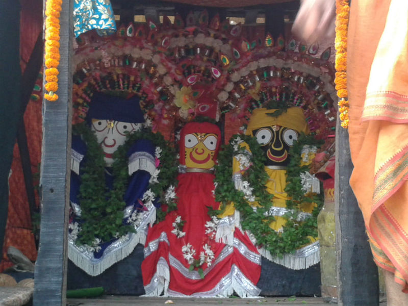 File:The Deities on the Chariot.jpg