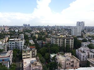 The Kolkata skyline (from atop Naba Kailash Apartments, Ballygunge Circular Road, Kolkata) 2013-06-30 22-44.jpg