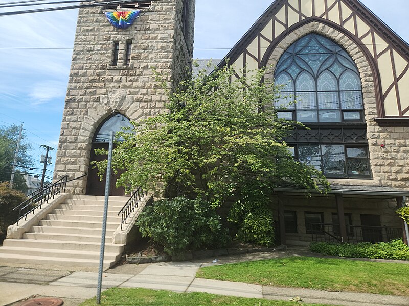 File:The Presbyterian Church at Bound Brook 05.jpg