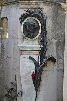 Tombe de Alphonse Daudet (cimetière du Père Lachaise).JPG