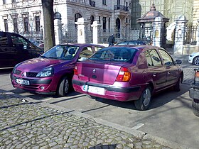 Two Renault Clio Symbol.jpg