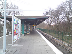 U-Bahnhof Fuhlsbüttel-Nord в Хамбург1.jpg