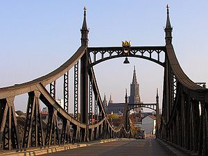 Neutorbrücke